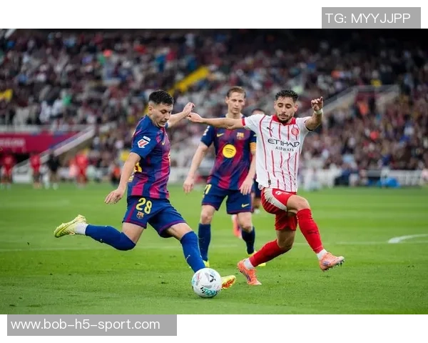 阿劳霍今日参加巴萨合练复出时间将视情况而定